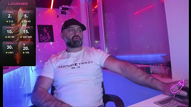 MAGABEAR077 online show from December 18, 3:07 pm