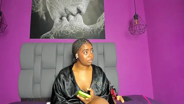 carlota swan online show from October 10, 5:45 pm