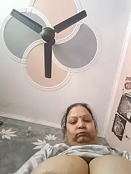 Kavya kapoor online show from November 26, 5:19 am