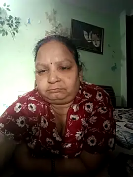 Kavya kapoor online show from March 31, 5:19 am