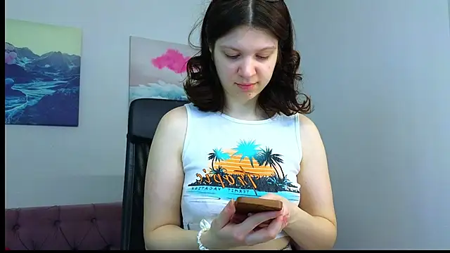 Snapshot of Baby_Evalena chatting on May 3, 5:35 am Baby Evalena online show from May 3, 5:35 am
