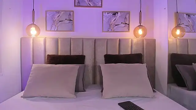 ashley-vega online show from January 10, 6:09 pm