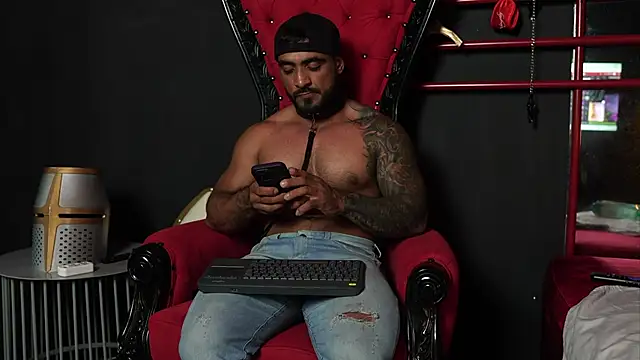 ERIC HARRISON online show from October 25, 3:25 am