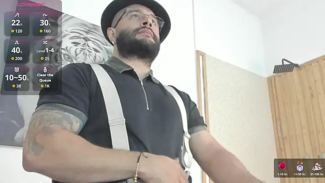 Luke  09 online show from October 18, 11:11 am