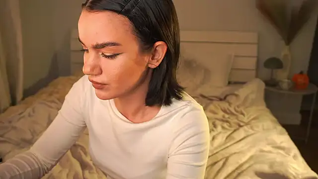 Heidi11 online show from October 23, 2:22 am