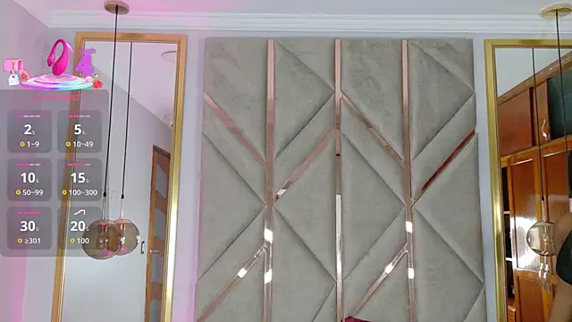 Lola King online show from October 8, 9:34 pm