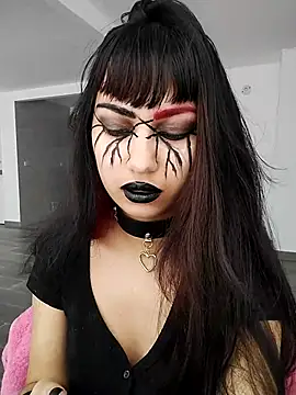 Snapshot of Little-Lucifer chatting on September 24, 3:48 pm Little-Lucifer online show from September 24, 3:48 pm