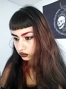 Snapshot of Little-Lucifer chatting on October 21, 7:36 pm Little-Lucifer online show from October 21, 7:36 pm