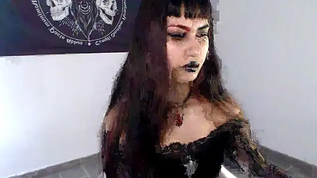 Snapshot of Little-Lucifer chatting on October 29, 7:37 pm Little-Lucifer online show from October 29, 7:37 pm