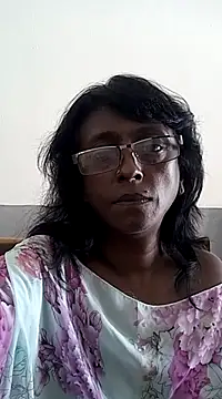 mamakarma1403 online show from February 19, 7:06 am