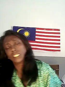 mamakarma1403 online show from November 22, 2:21 am