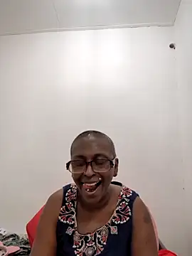 mamakarma1403 online show from May 9, 1:11 am