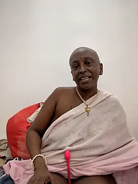 mamakarma1403 online show from May 18, 3:02 am