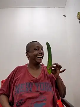 mamakarma1403 online show from June 1, 1:02 pm