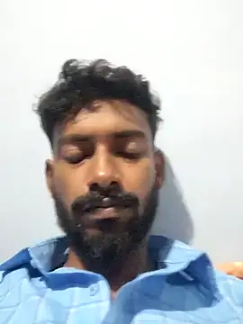 Snapshot of tamilbull07 chatting on January 22, 4:44 pm tamilbull07 online show from January 22, 4:44 pm