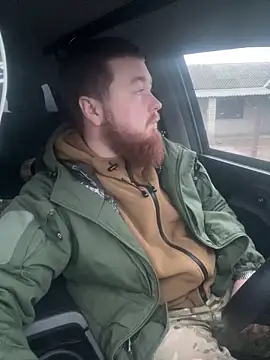 Snapshot of Artur6663 chatting on December 4, 5:27 am Artur6663 online show from December 4, 5:27 am