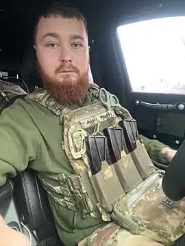 Snapshot of Artur6663 chatting on December 22, 12:05 pm Artur6663 online show from December 22, 12:05 pm