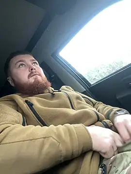 Snapshot of Artur6663 chatting on December 25, 11:22 am Artur6663 online show from December 25, 11:22 am