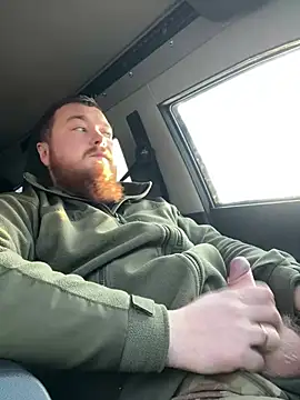 Snapshot of Artur6663 chatting on February 9, 1:03 pm Artur6663 online show from February 9, 1:03 pm