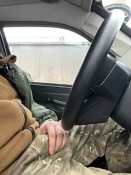 Snapshot of Artur6663 chatting on February 23, 11:44 am Artur6663 online show from February 23, 11:44 am