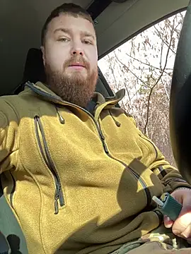 Snapshot of Artur6663 chatting on March 21, 8:17 am Artur6663 online show from March 21, 8:17 am