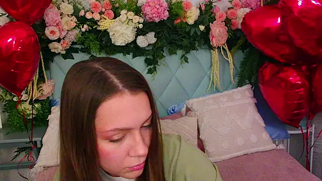 AliceBrayan online show from February 10, 5:06 pm