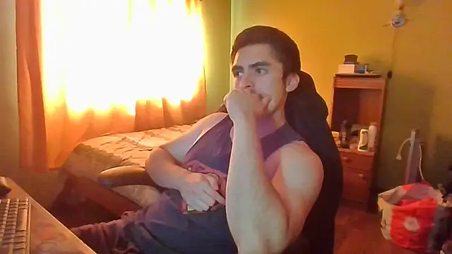 r paulo25 online show from December 23, 8:14 pm