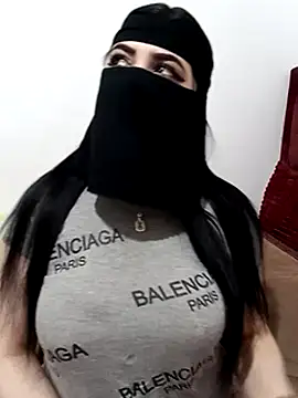 Snapshot of Sultana_arabic_vip chatting on March 7, 9:17 pm Sultana arabic vip online show from March 7, 9:17 pm