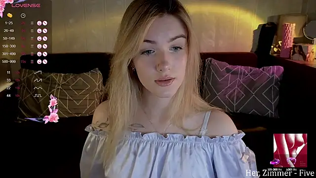 Snapshot of SpiceJessy chatting on February 20, 4:03 pm SpiceJessy online show from February 20, 4:03 pm