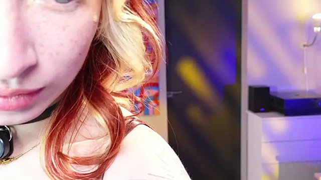 SpiceJessy online show from November 29, 5:43 am