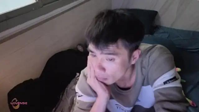 Big19Asia online show from November 29, 10:46 pm