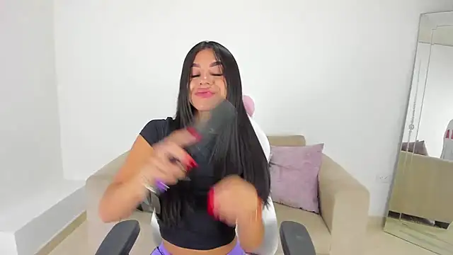 Charlotte cowell sub1  online show from March 5, 10:21 pm