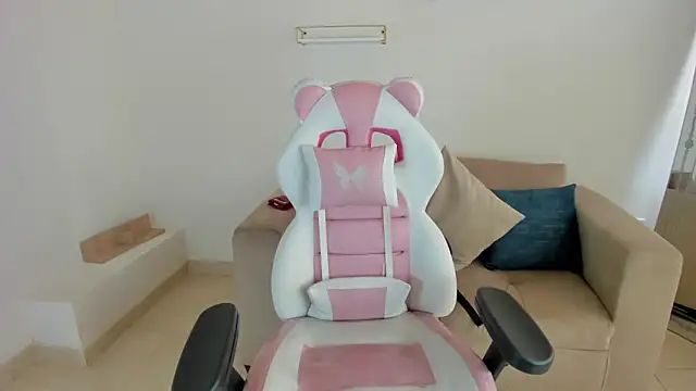 Charlotte cowell sub1  online show from September 15, 6:08 pm