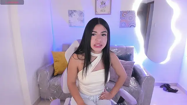 Charlotte cowell sub1  online show from November 14, 9:02 pm