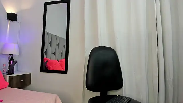 Little Venus03 online show from January 19, 12:39 pm