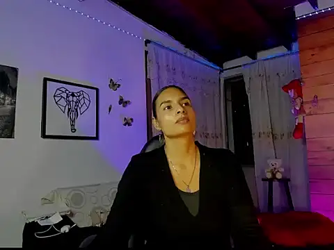 Snapshot of mykaelahoney chatting on February 14, 4:53 am mykaelahoney online show from February 14, 4:53 am