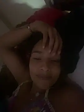 Snapshot of mykaelahoney chatting on February 22, 10:41 pm mykaelahoney online show from February 22, 10:41 pm