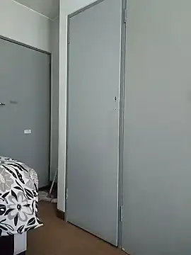 Userio072 online show from February 8, 10:39 am