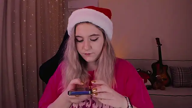 Snapshot of Diana_Flower chatting on December 15, 9:13 am Diana Flower online show from December 15, 9:13 am