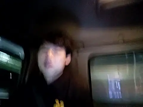 Snapshot of whitebriefboy chatting on November 28, 3:36 pm whitebriefboy online show from November 28, 3:36 pm