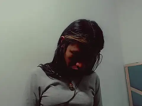 Snapshot of danna_veryhot_ chatting on December 15, 7:40 pm danna veryhot online show from December 15, 7:40 pm