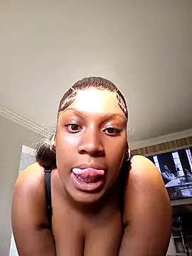 Snapshot of Candy_Love_18 chatting on December 15, 3:42 pm Candy Love 18 online show from December 15, 3:42 pm