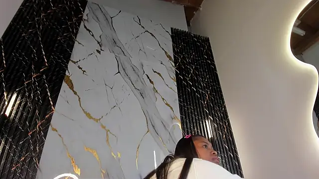 Snapshot of ebony_hot1 chatting on February 3, 3:28 pm ebony hot1 online show from February 3, 3:28 pm