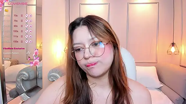 Snapshot of Lanna18 chatting on February 21, 2:59 pm Lanna18 online show from February 21, 2:59 pm