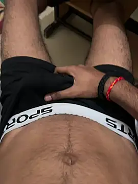 Snapshot of hard_dick_boy123 chatting on July 5, 7:32 pm hard dick boy123 online show from July 5, 7:32 pm