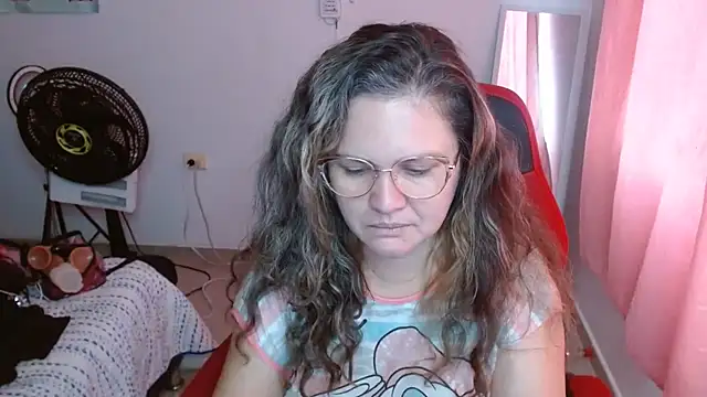 helenca43 online show from October 2, 12:34 pm