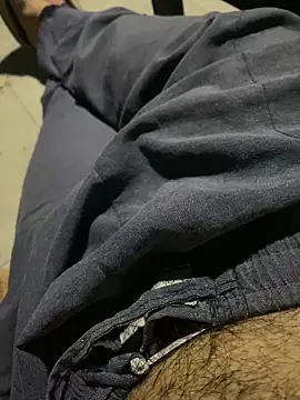 YawlingJingoist online show from December 16, 1:10 am