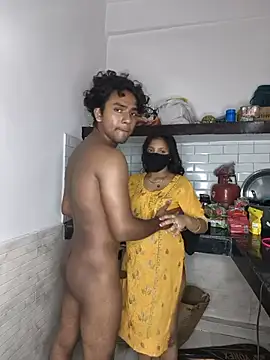 riya190 online show from June 21, 9:12 am
