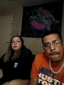 Snapshot of HoustonsFinest21 chatting on December 3, 6:26 am HoustonsFinest21 online show from December 3, 6:26 am