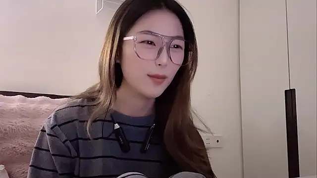 Sweet-Angel999 online show from February 18, 2:02 pm